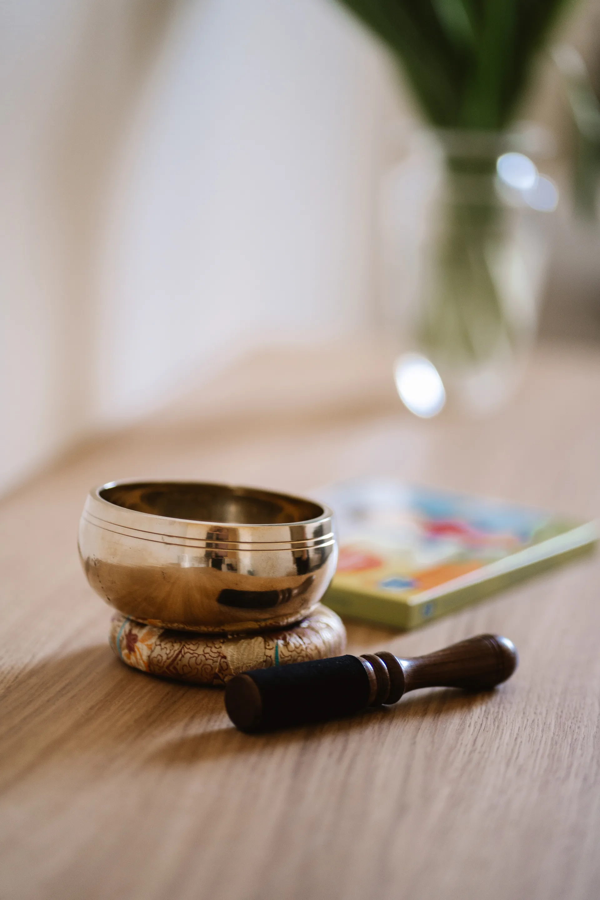 Klangschale – Entspannung und Achtsamkeit in der Therapie